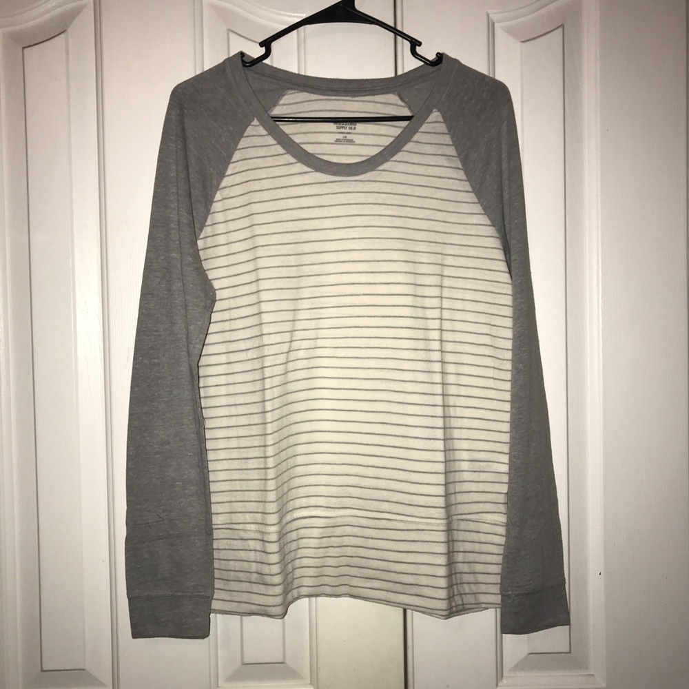 Mossimo Round Neck Shirt Stripes Large White/Gray